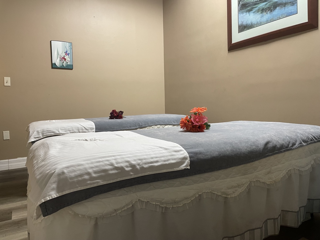 Couples massage room at Empire Massage and Spa